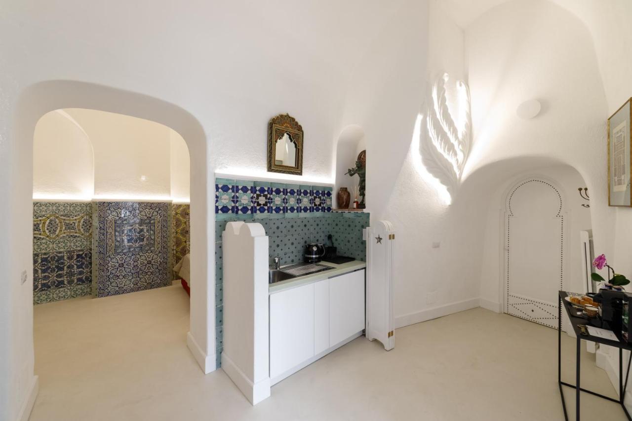 Qasar Luxury Suite - In Capri'S Piazzetta Exterior photo